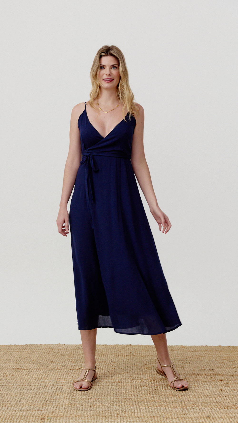 Vestido Annie azul navy de Biscuit