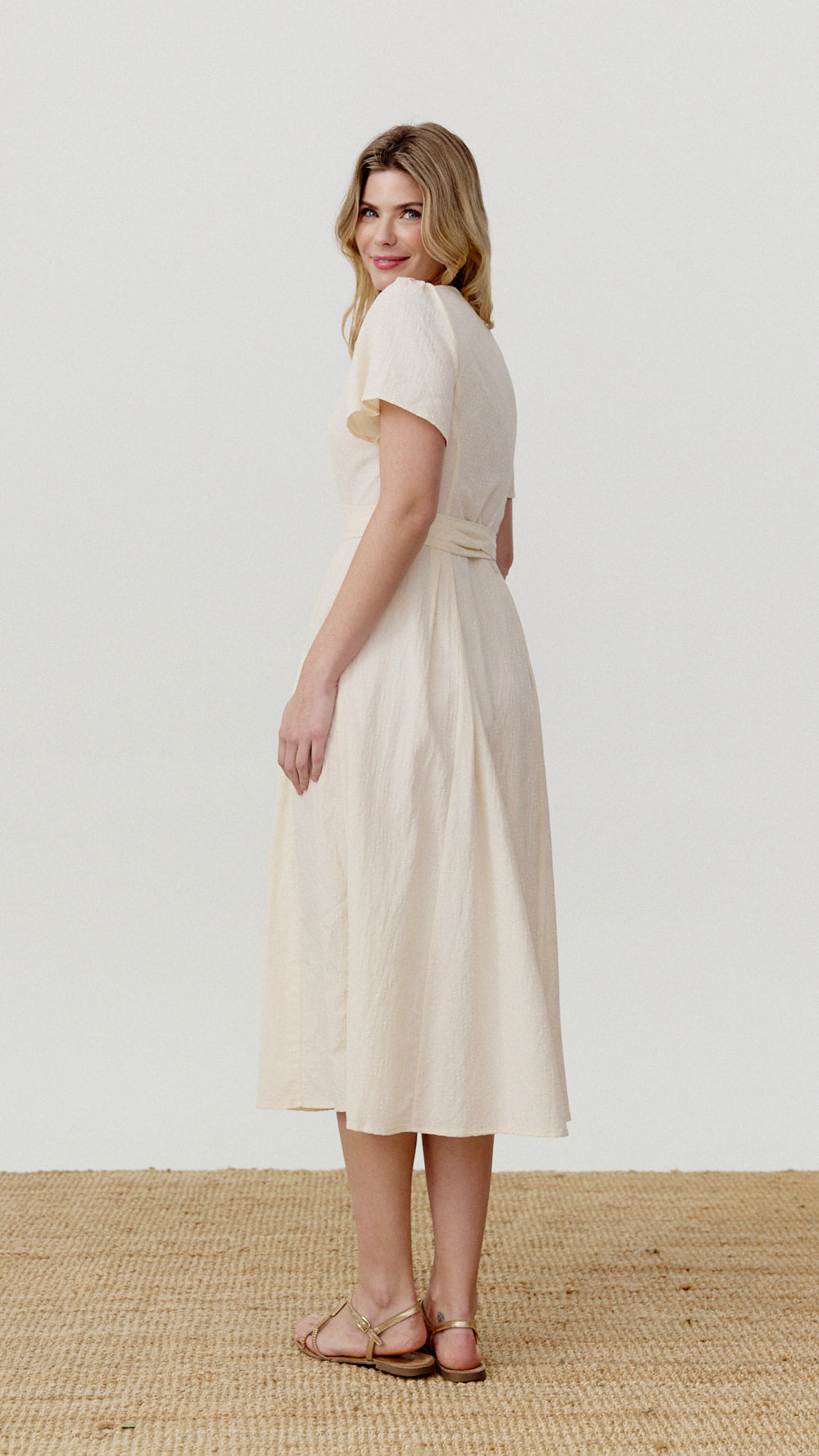 Vestido Grace crema de Biscuit